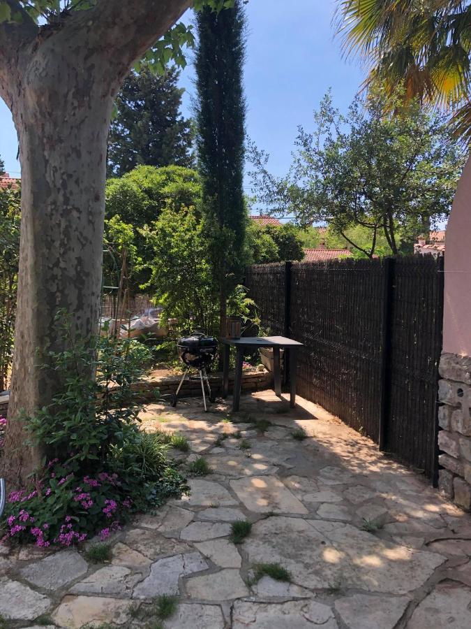 Petite Maison Au Calme Avec Jardin Clim Et Parking Villa Tolón Exterior foto